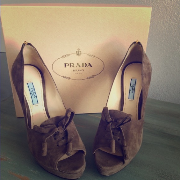 Prada Suede Heels - Picture 1 of 4